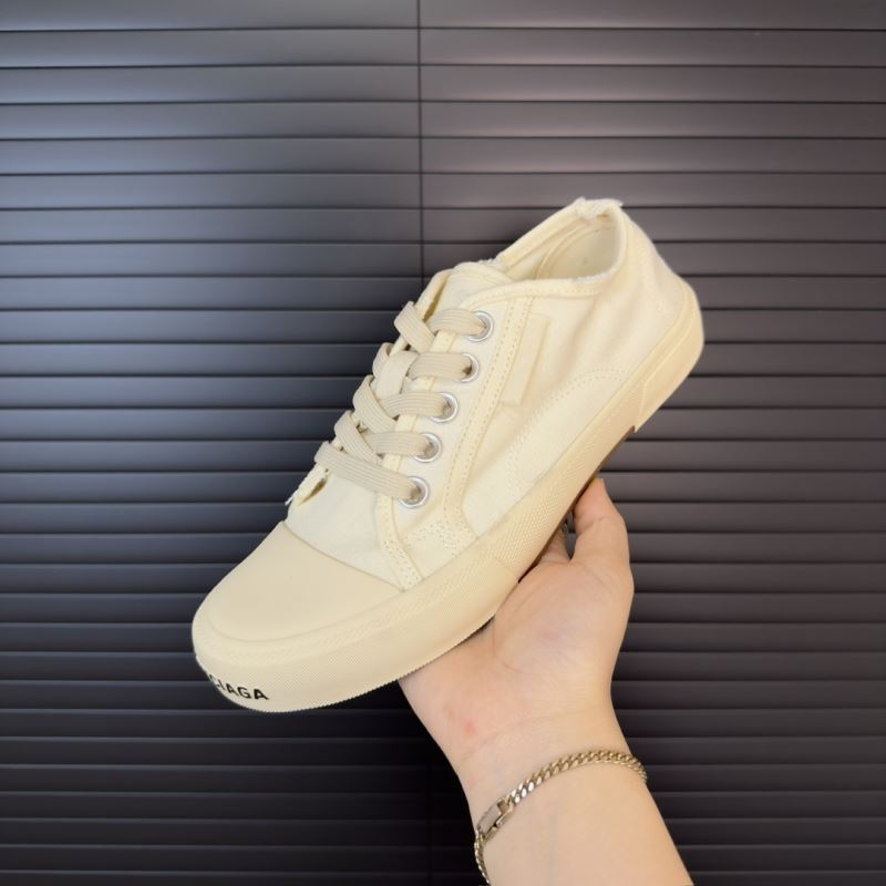 Balenciaga Low Shoes